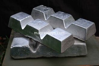 China Aluminium-Vanadiumlegierungsbarren Al--vvorlagenlegierung AlV3, AlV5, typische Art AlV10: Al-3%V, Al-5%V, Al-10%V Barren fournisseur