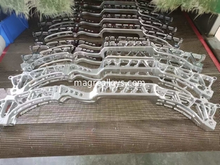China CNC-bearbeitetes Magnesium-Bogen-Riser, leichtes Gewicht, gute Leistung fournisseur
