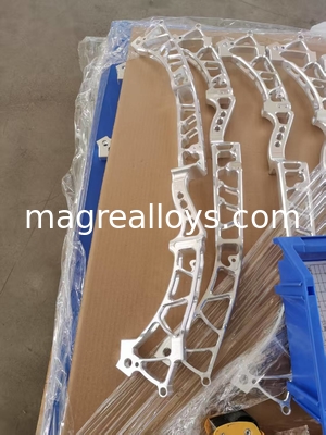 AZ80A-T5 CNC-bearbeitete Magnesium-Bogen-Riser, Magnesium-bearbeitete Komponente, aus Magnesium hergestellte Teile fournisseur